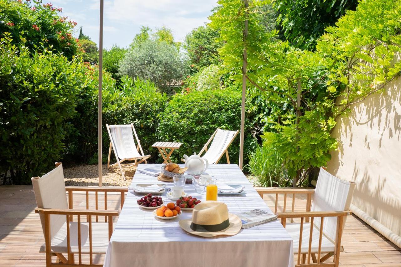 Les Canisses, Magnifique Appartement Avec Terrasse Au Coeur D'Uzes Uzès Exterior foto